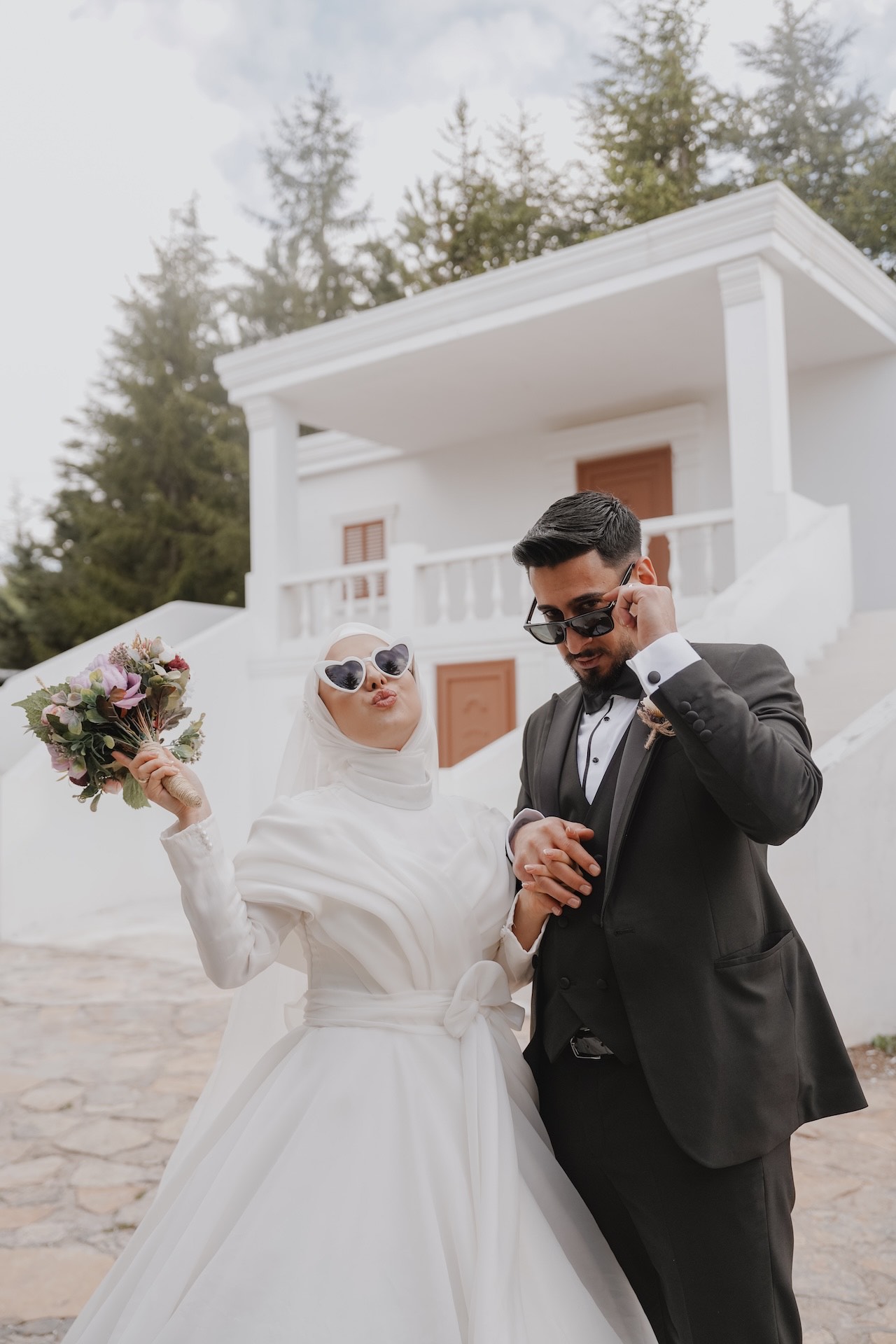 Düğün pastası kesim anı